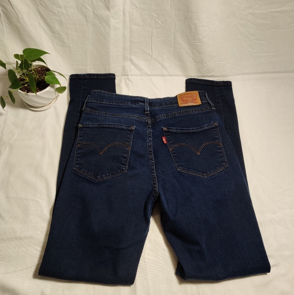 Levi's 721 Jeans - Picture 9 of 9